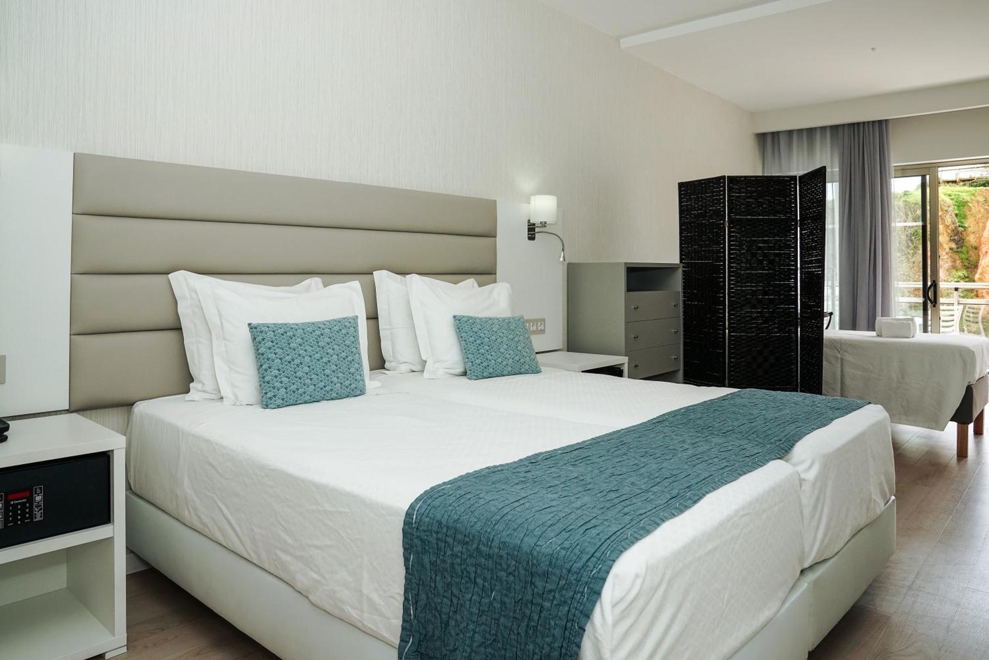 לאגוּ‏ש Carvi Beach Hotel מראה חיצוני תמונה