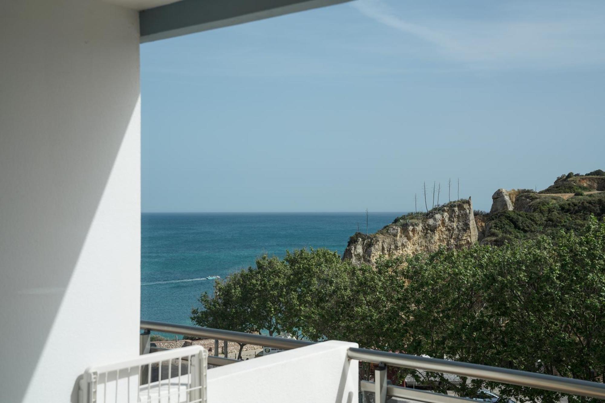 לאגוּ‏ש Carvi Beach Hotel מראה חיצוני תמונה