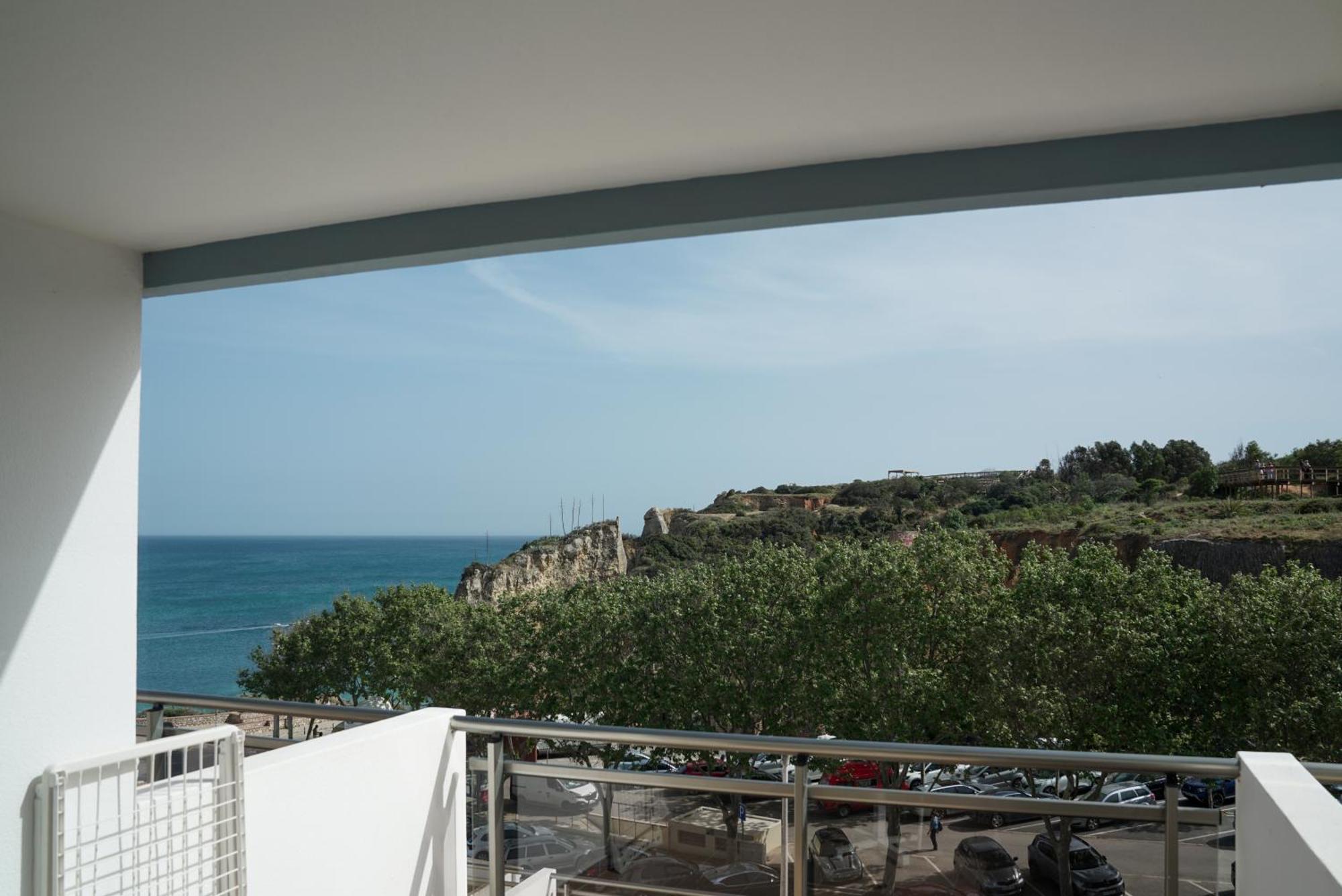 לאגוּ‏ש Carvi Beach Hotel מראה חיצוני תמונה