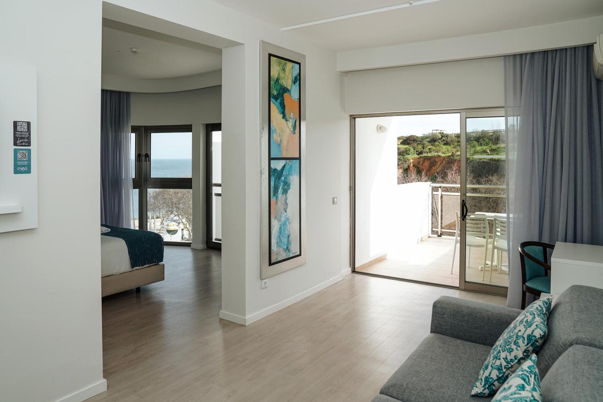 לאגוּ‏ש Carvi Beach Hotel מראה חיצוני תמונה