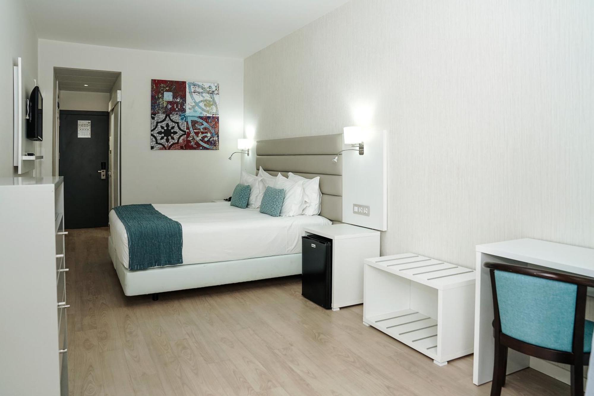 לאגוּ‏ש Carvi Beach Hotel מראה חיצוני תמונה