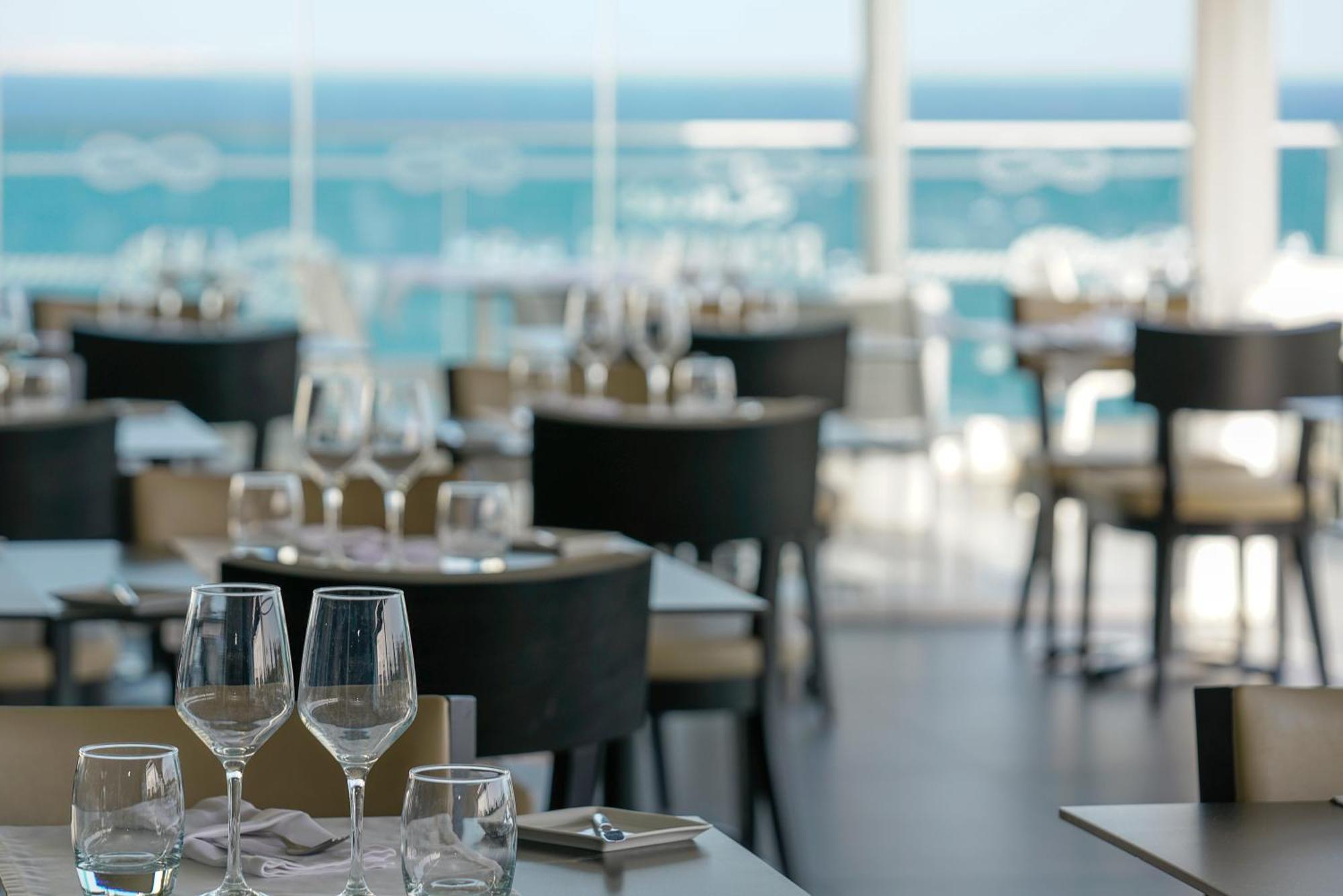 לאגוּ‏ש Carvi Beach Hotel מראה חיצוני תמונה