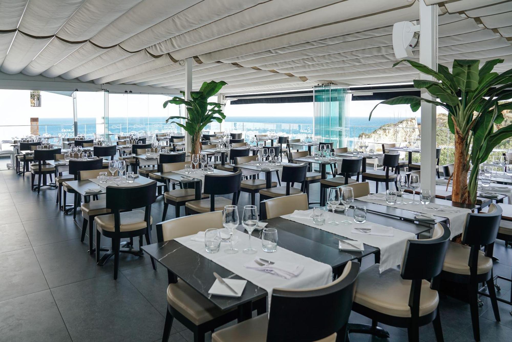 לאגוּ‏ש Carvi Beach Hotel מראה חיצוני תמונה