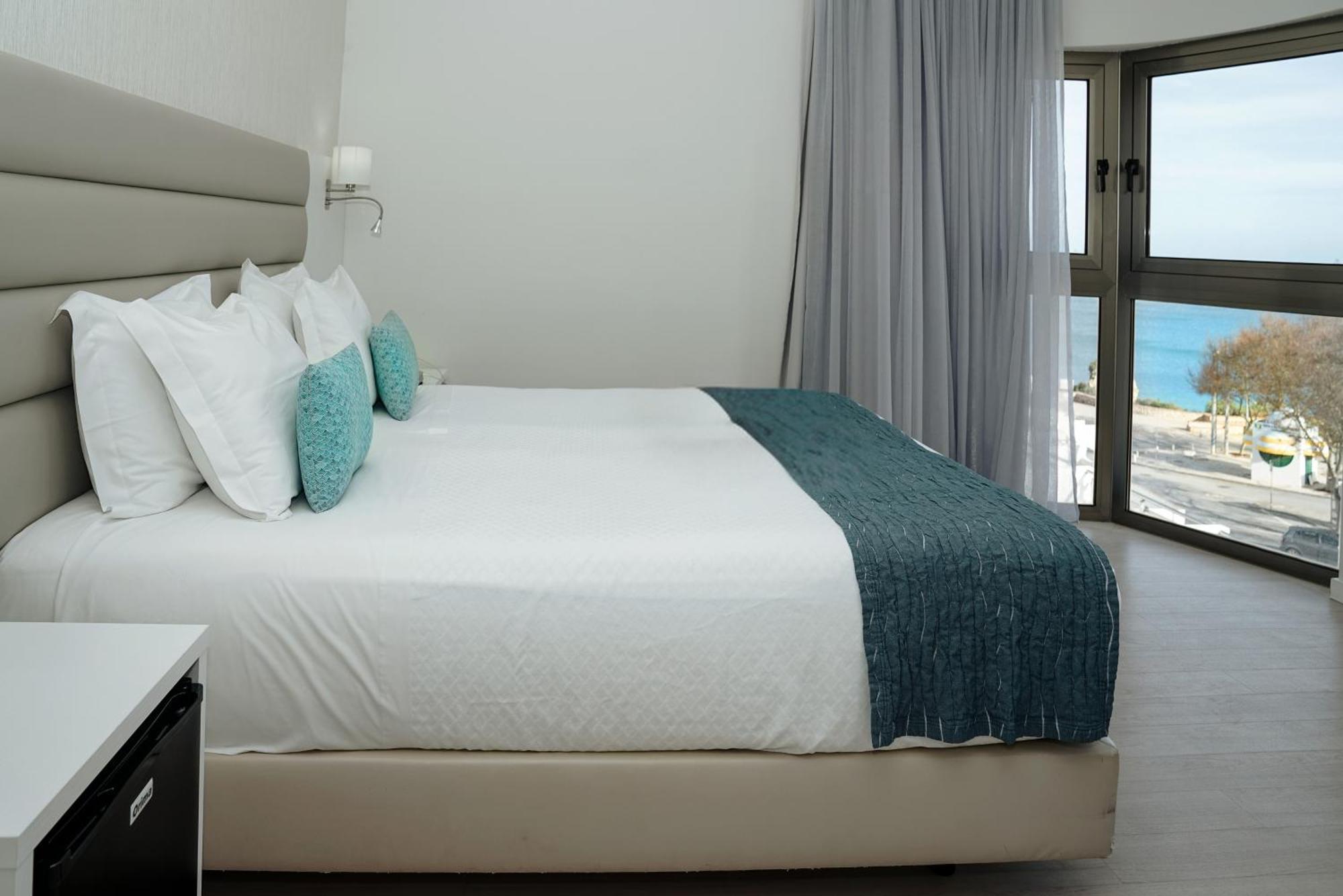 לאגוּ‏ש Carvi Beach Hotel מראה חיצוני תמונה
