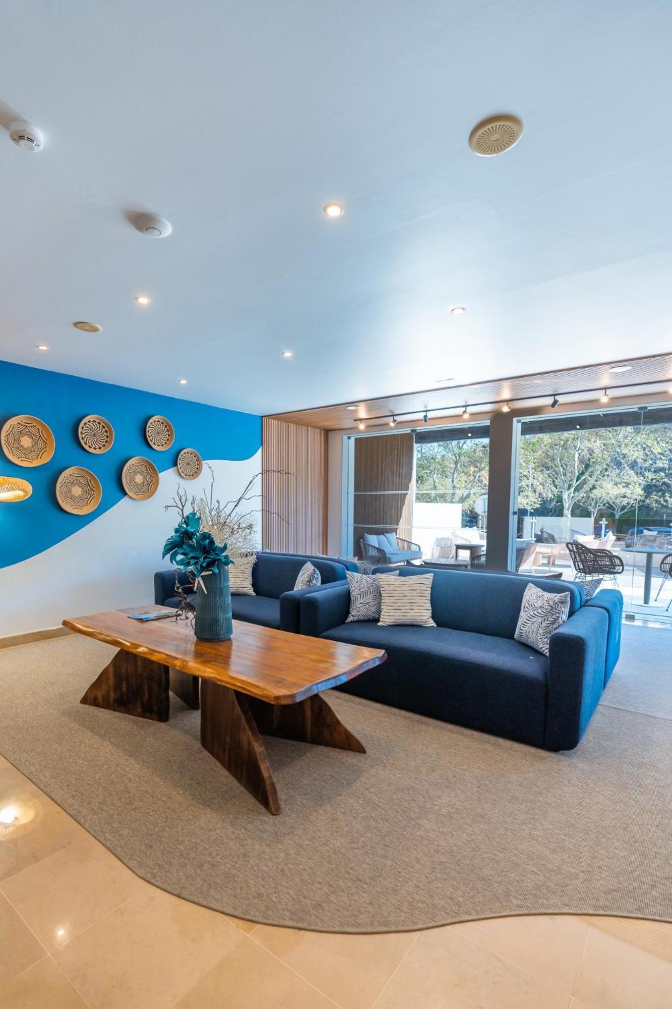לאגוּ‏ש Carvi Beach Hotel מראה חיצוני תמונה