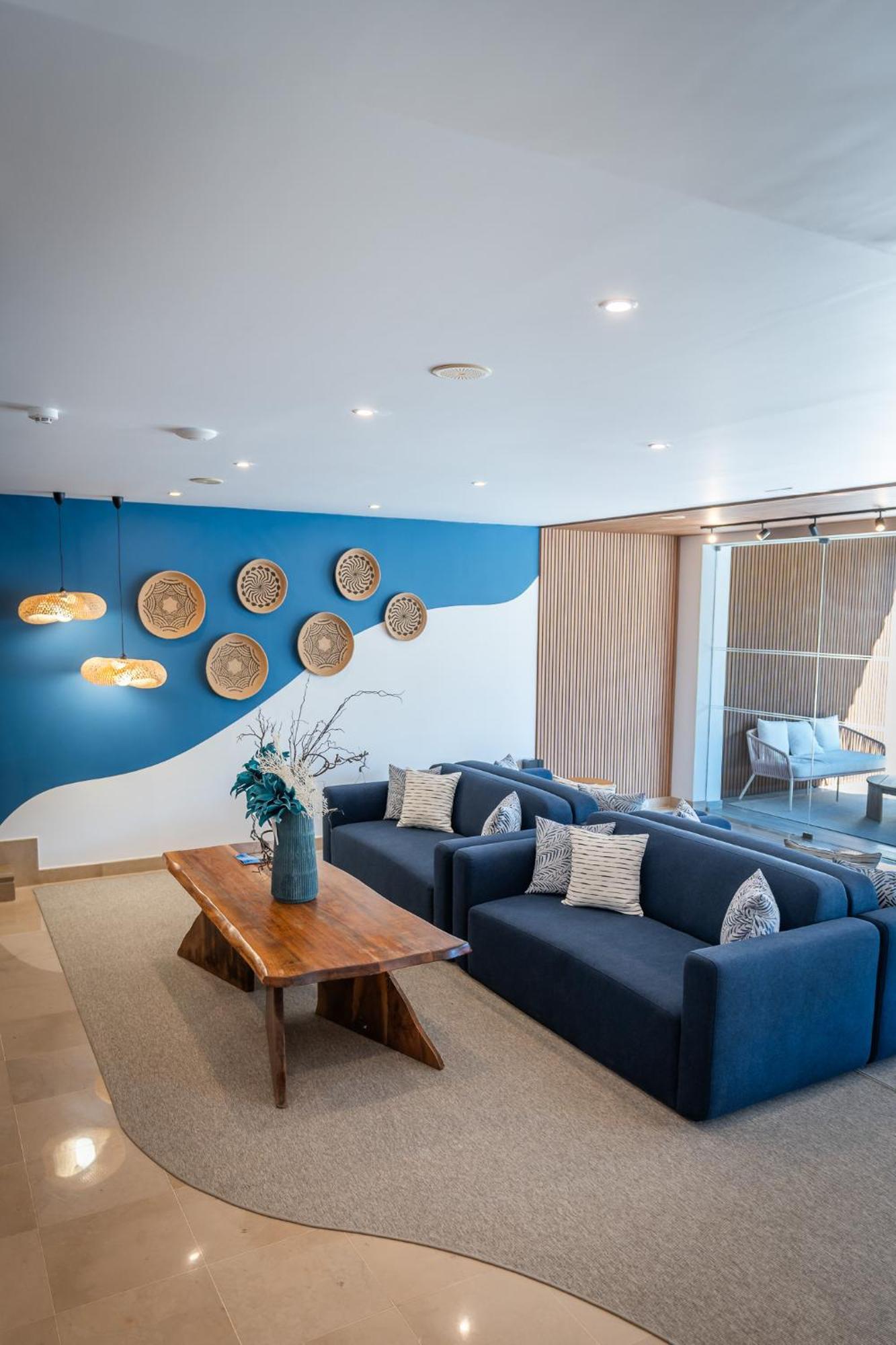 לאגוּ‏ש Carvi Beach Hotel מראה חיצוני תמונה